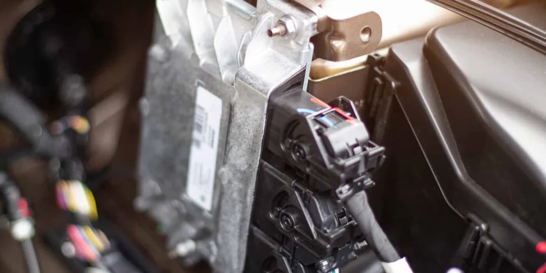 Ile naprawdę kosztuje chip tuning benzyna? Sprawdź, czy warto inwestować