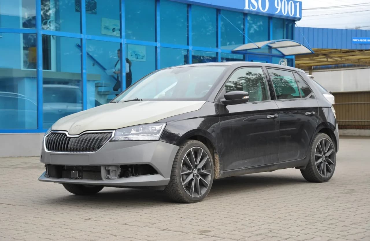 Ile naprawdę kosztuje pomalowanie zderzaka w samochodzie? Sprawdź ceny i oszczędności Ile naprawdę kosztuje pomalowanie zderzaka w samochodzie? Sprawdź ceny i oszczędności