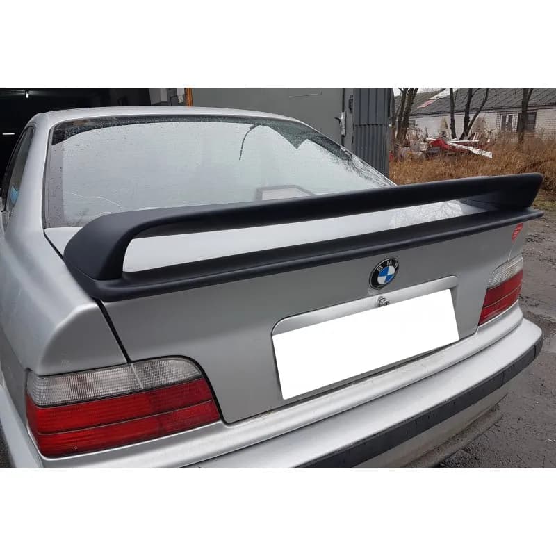 Oryginalny spoiler GT do BMW E36 – jak uniknąć podróbek i wybrać najlepszy